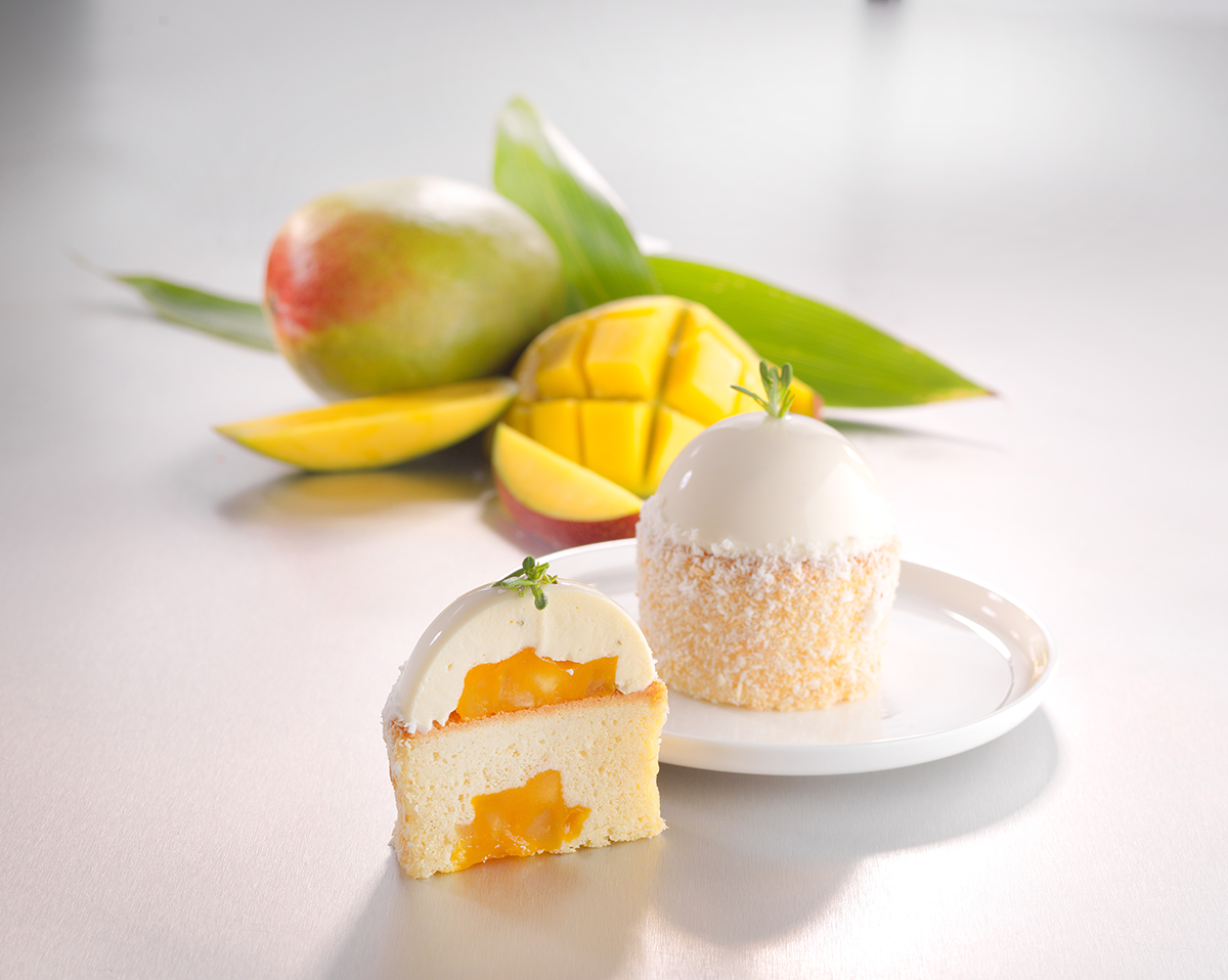 ​​Cake mangue coco​